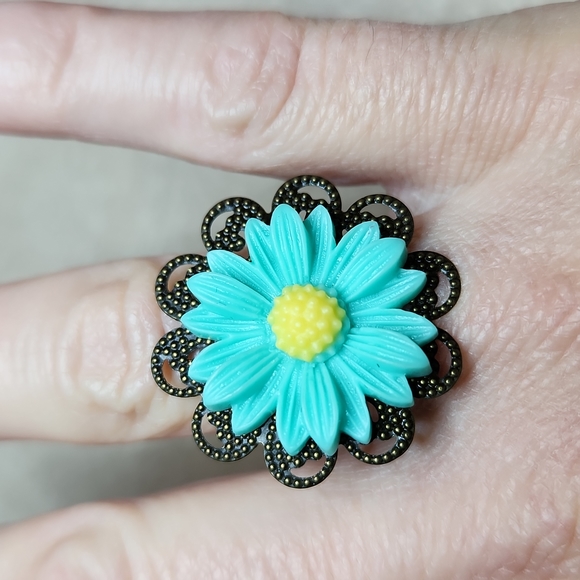 Hand Crafted | Jewelry | New Daisy Flower Adjustable Ring Handmade So ...